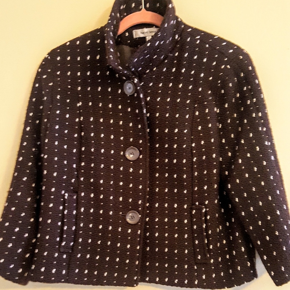 Size 14 Harve Benard Jacket